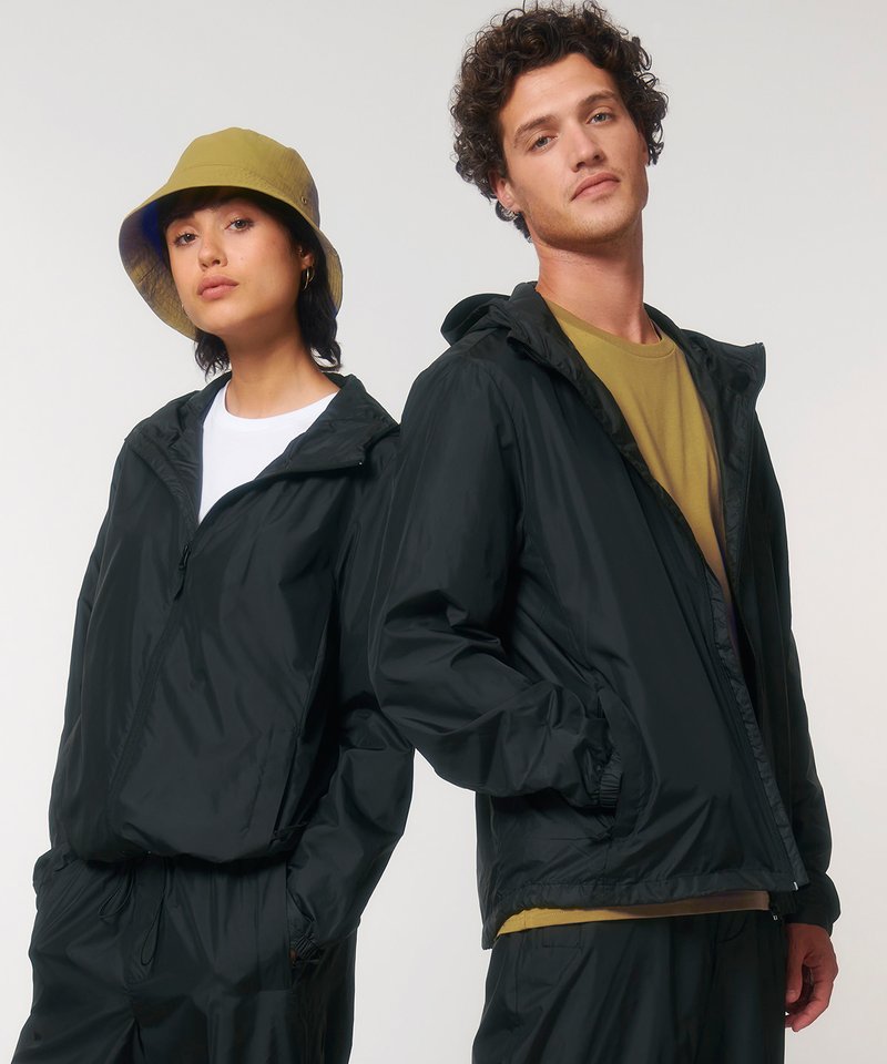 Man and woman wearing the recycled lightweight waterproof jacket in Black